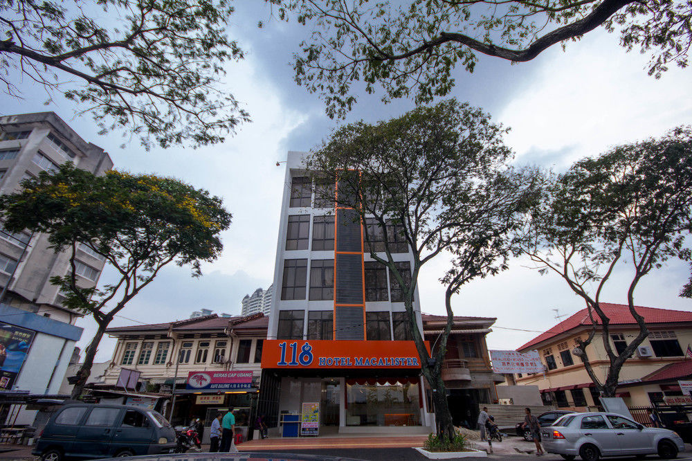 118 Hotel Macalister George Town Exteriör bild